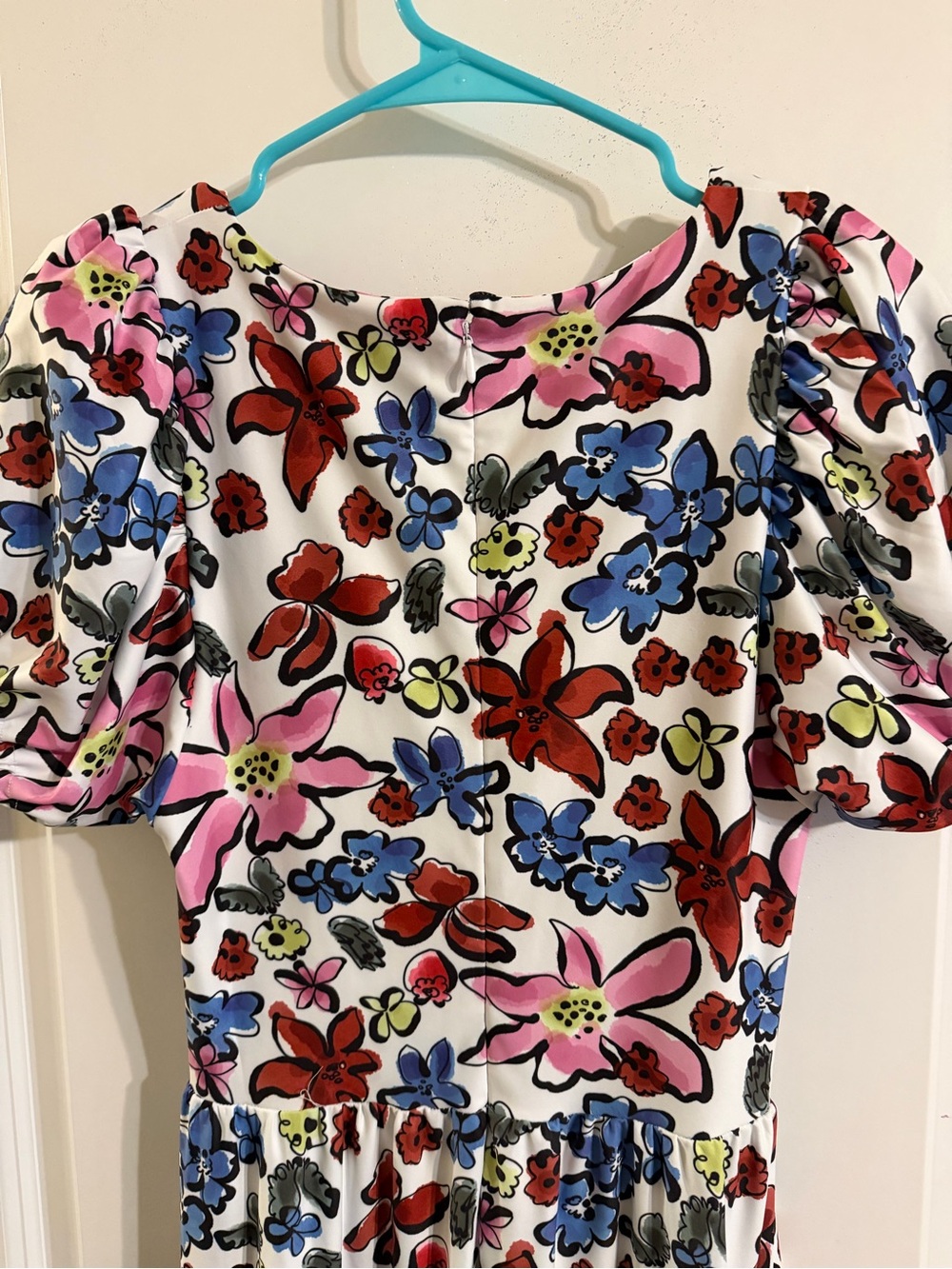 Smith & Quinn NWT Floral Maxi Dress with Pink, Red and Blue Blooms - Picture 9 of 10